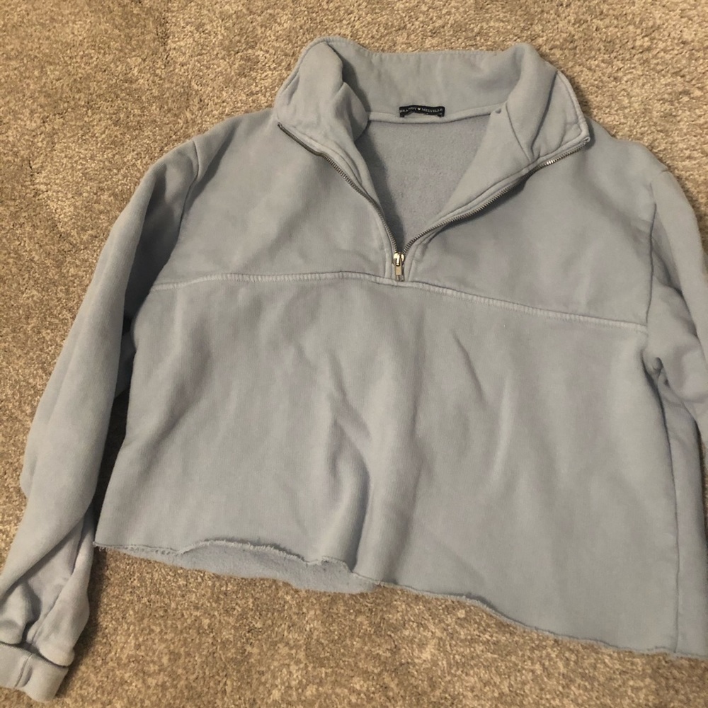 Cropped blue zip